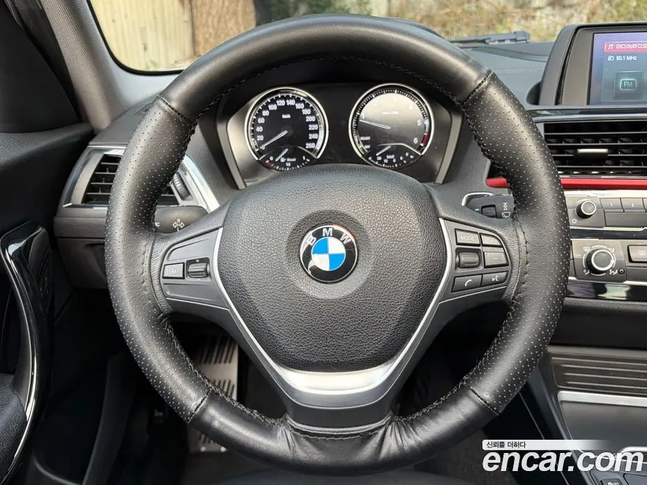 BMW 1 серия 2019 2.0 АКПП, фото 12