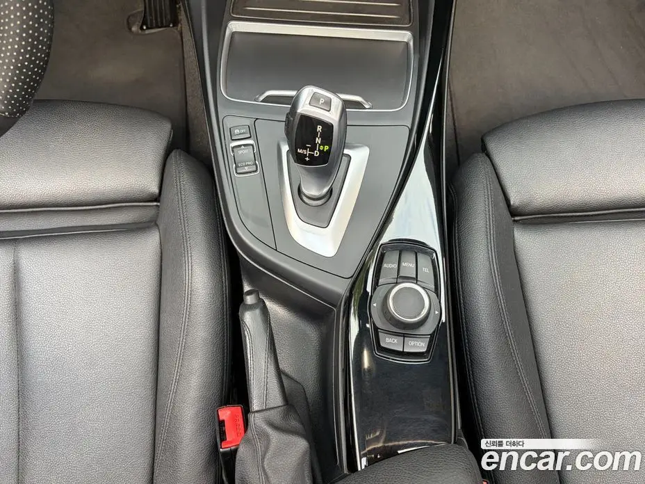 BMW 1 серия 2019 2.0 АКПП, фото 14