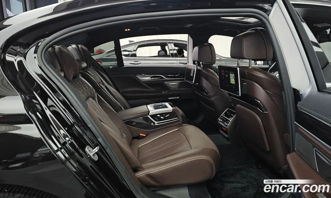 BMW 7 серия 2018 3.0 АКПП, фото 12