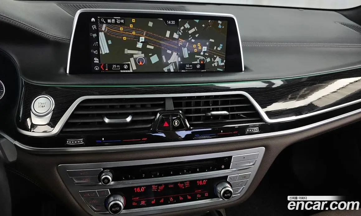 BMW 7 серия 2018 2.0 АКПП, фото 14