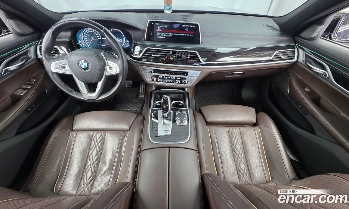 BMW 7 серия 2018 2.0 АКПП, фото 7