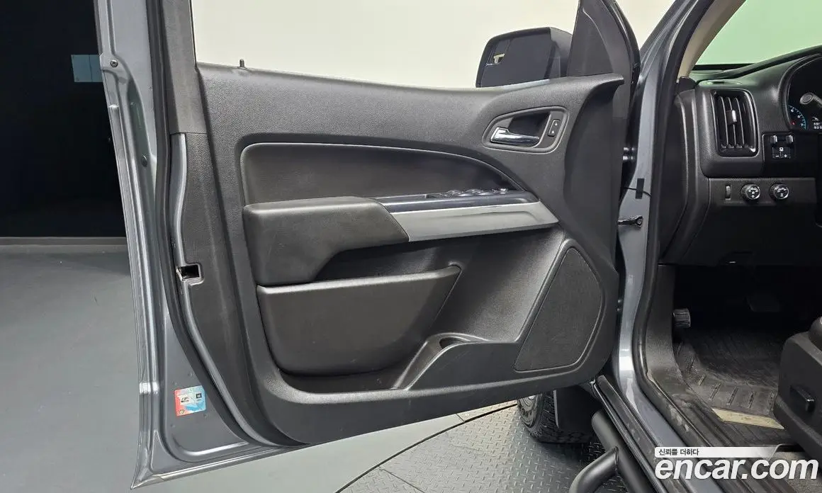 Chevrolet Colorado 2022 3.6 АКПП, фото 14