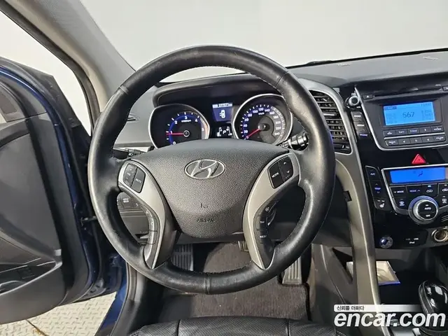 Hyundai i30 2015 1.6 АКПП, миниатюра 9