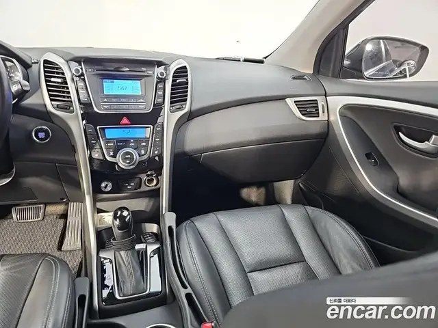Hyundai i30 2015 1.6 АКПП, миниатюра 10