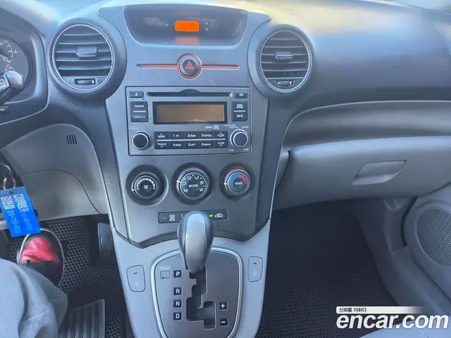 Kia Carens 2008 2.0 АКПП, миниатюра 9