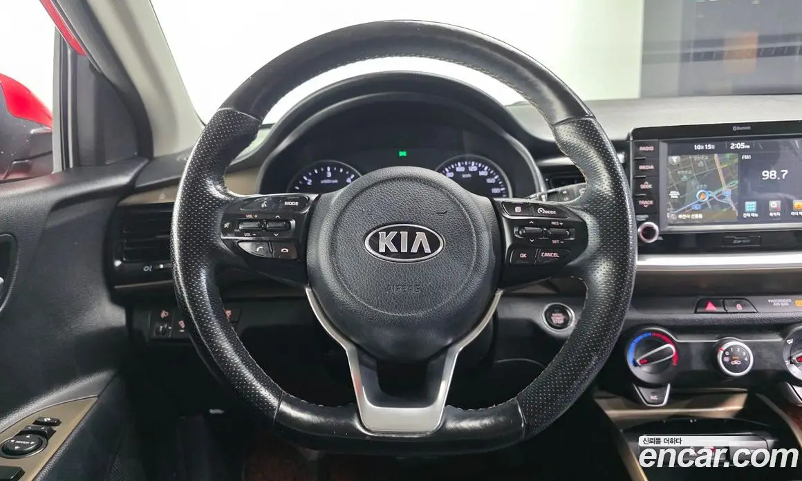 Kia Stonic 2017 1.6 АКПП, фото 13