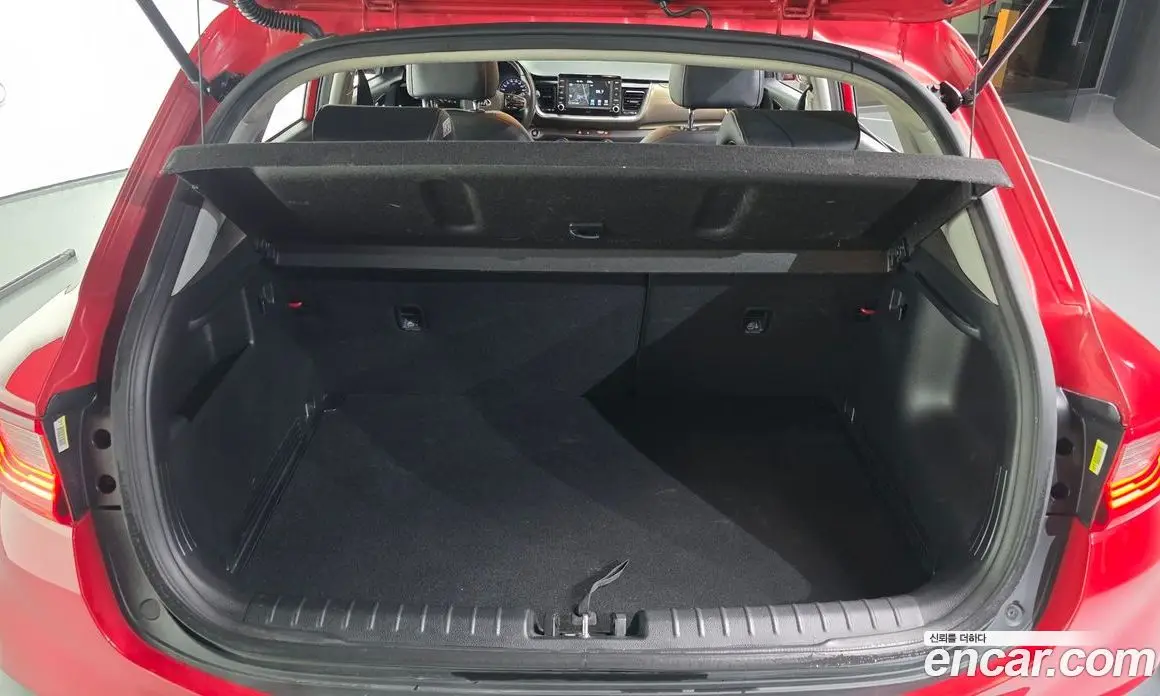 Kia Stonic 2017 1.6 АКПП, фото 20