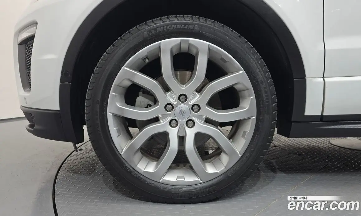 Land Rover Range Rover Evoque 2019 2.0 АКПП, фото 4