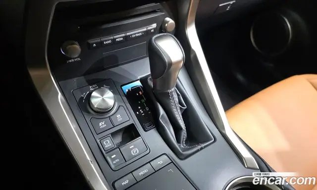 Lexus NX 2019 2.5 АКПП, миниатюра 12