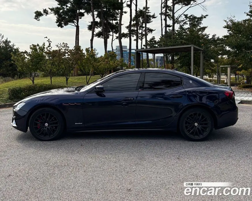 Maserati Ghibli 2017 3.0 АКПП, фото 5 Maserati Ghibli 2017 3.0 АКПП, фото 5