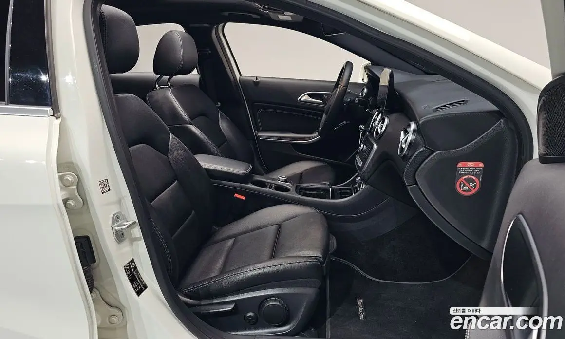 Mercedes-Benz A-Class 2016 1.6 АКПП, фото 15