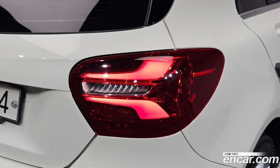 Mercedes-Benz A-Class 2016 1.6 АКПП, фото 8