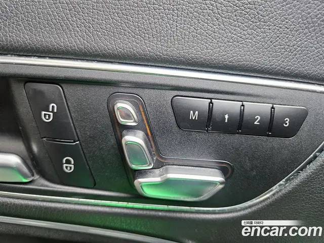 Mercedes-Benz CLA-Class 2018 2.0 АКПП, миниатюра 8 Mercedes-Benz CLA-Class 2018 2.0 АКПП, миниатюра 8