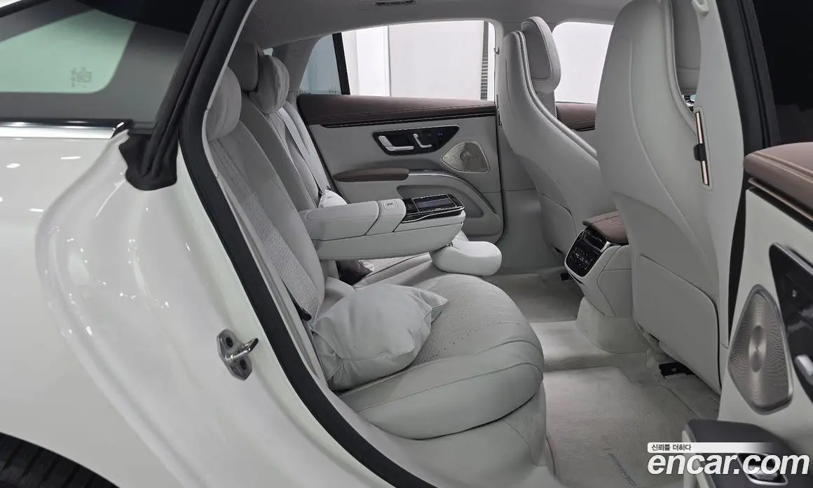 Mercedes-Benz EQS 2022 0.3 АКПП, фото 17