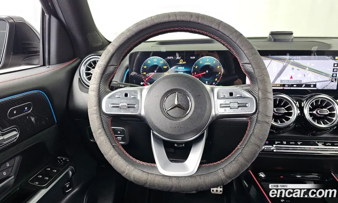 Mercedes-Benz GLB-Class 2021 2.0 АКПП, фото 19