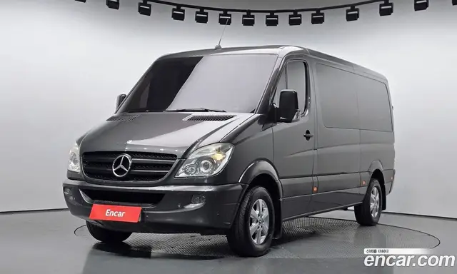 Mercedes-Benz Sprinter, 2011, 381 246 км
