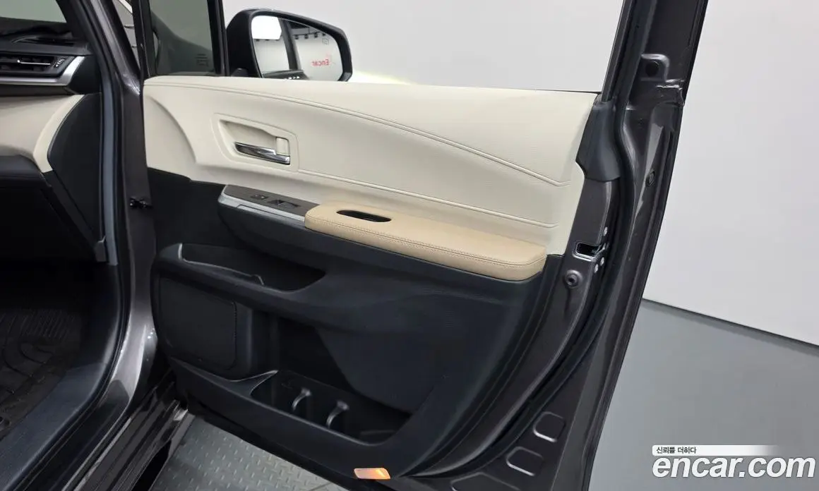 Toyota Sienna 2024 2.5 АКПП, фото 14