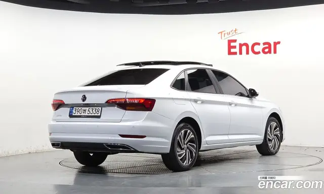 Volkswagen Jetta, 2021, 61 498 км