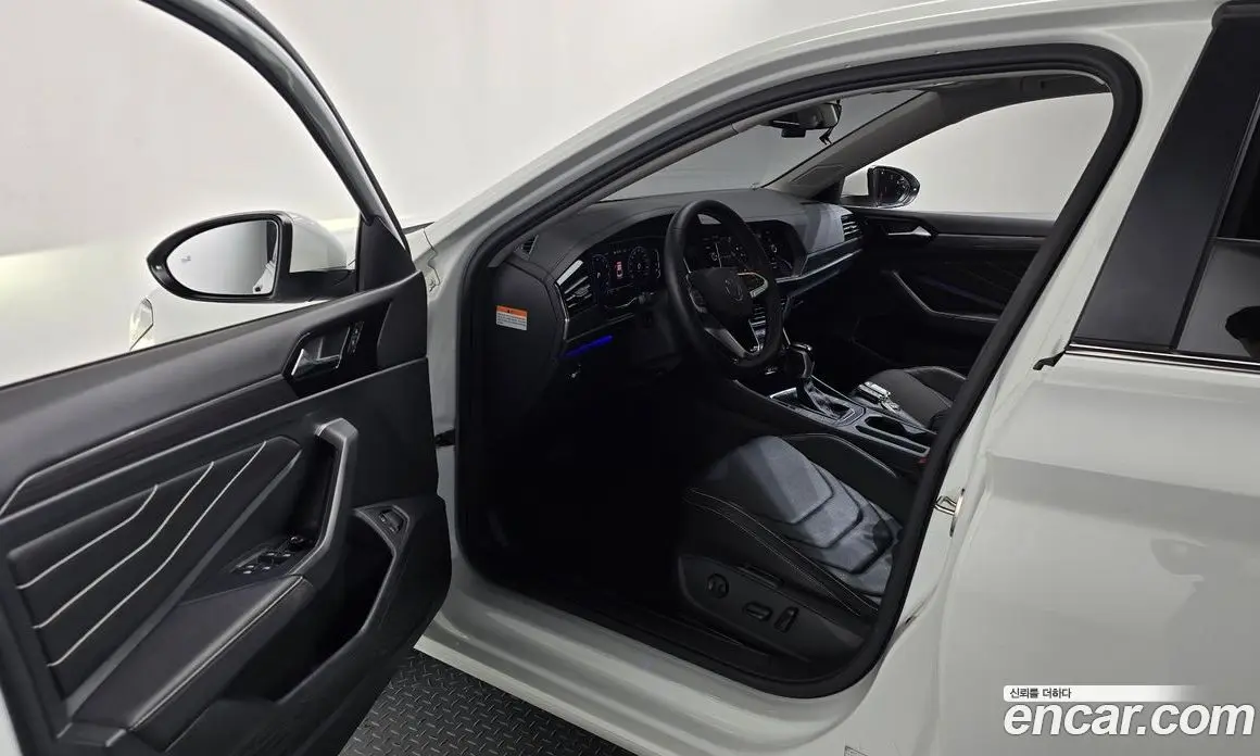 Volkswagen Jetta 2023 1.5 АКПП, фото 12
