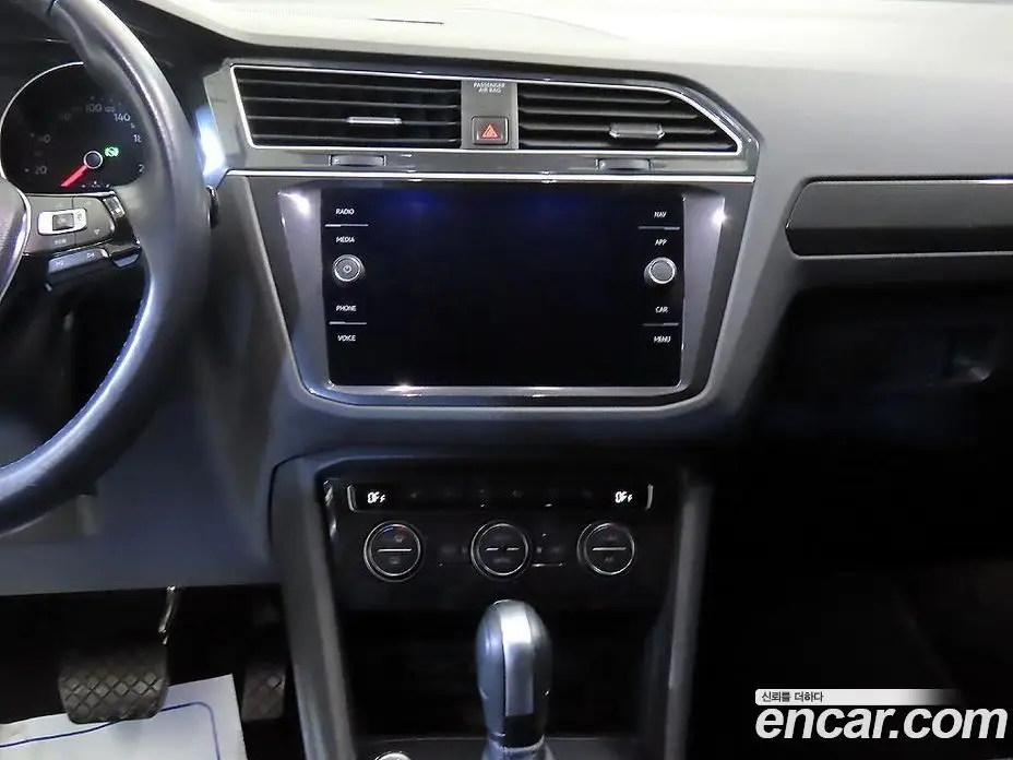 Volkswagen Tiguan 2020 2.0 АКПП, фото 11