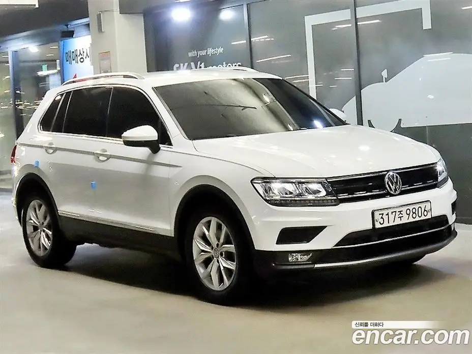 Volkswagen Tiguan 2020 2.0 АКПП, фото 3
