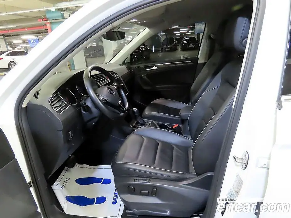 Volkswagen Tiguan 2020 2.0 АКПП, фото 9