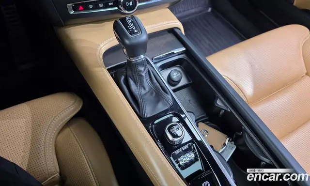 Volvo V90 2018 2.0 АКПП, миниатюра 9