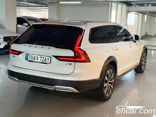 Volvo V90 2025 2.0 АКПП, миниатюра 2