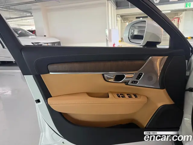 Volvo V90 2025 2.0 АКПП, миниатюра 12