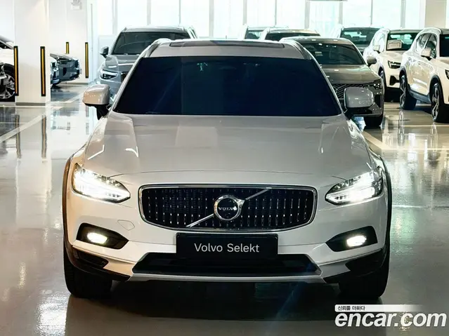 Volvo V90 2025 2.0 АКПП, миниатюра 3
