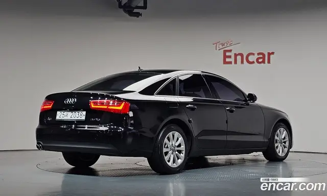 Audi A6, 2015, 118 222 км