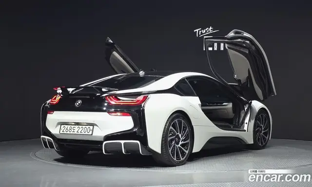 BMW i8 2016 1.5 АКПП, миниатюра 2