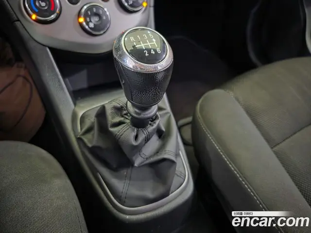 Chevrolet Aveo 2015 1.4 МКПП, миниатюра 12