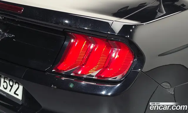 Ford Mustang 2019 2.3 АКПП, миниатюра 9