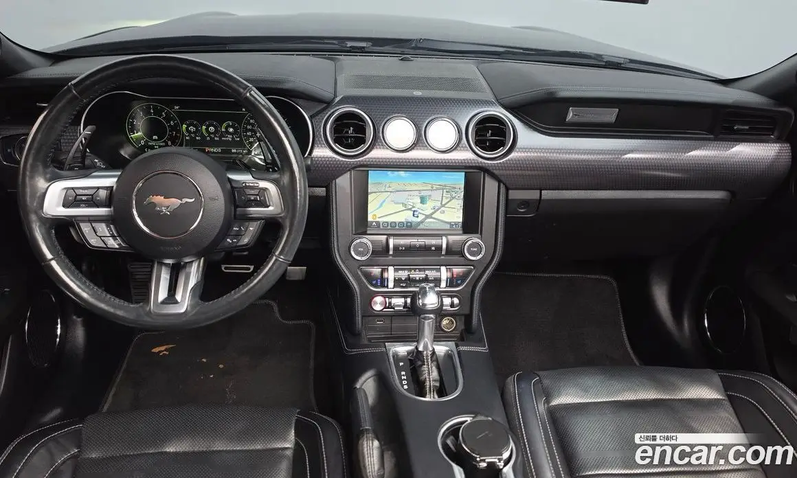 Ford Mustang 2019 2.3 АКПП, фото 10