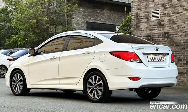 Hyundai Accent 2014 1.6 АКПП, миниатюра 4 Hyundai Accent 2014 1.6 АКПП, миниатюра 4