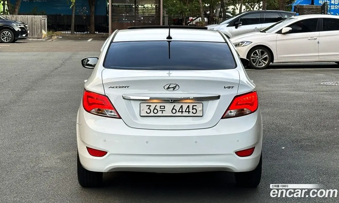 Hyundai Accent 2014 1.6 АКПП, фото 6 Hyundai Accent 2014 1.6 АКПП, фото 6