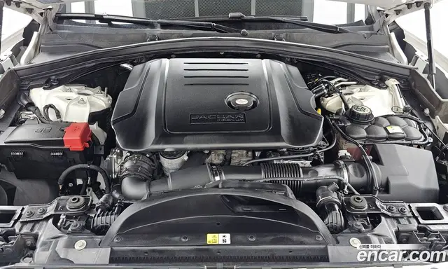 Jaguar F-Pace 2018 2.0 АКПП, миниатюра 6