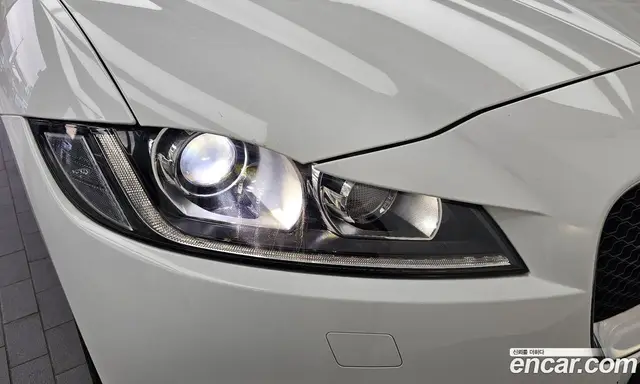 Jaguar F-Pace 2018 2.0 АКПП, миниатюра 8