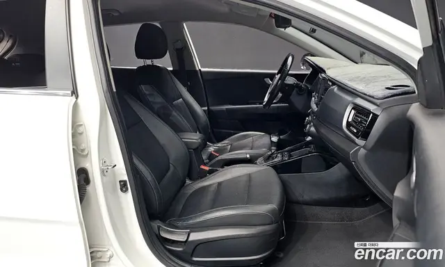 Kia Stonic 2018 1.6 АКПП, миниатюра 12