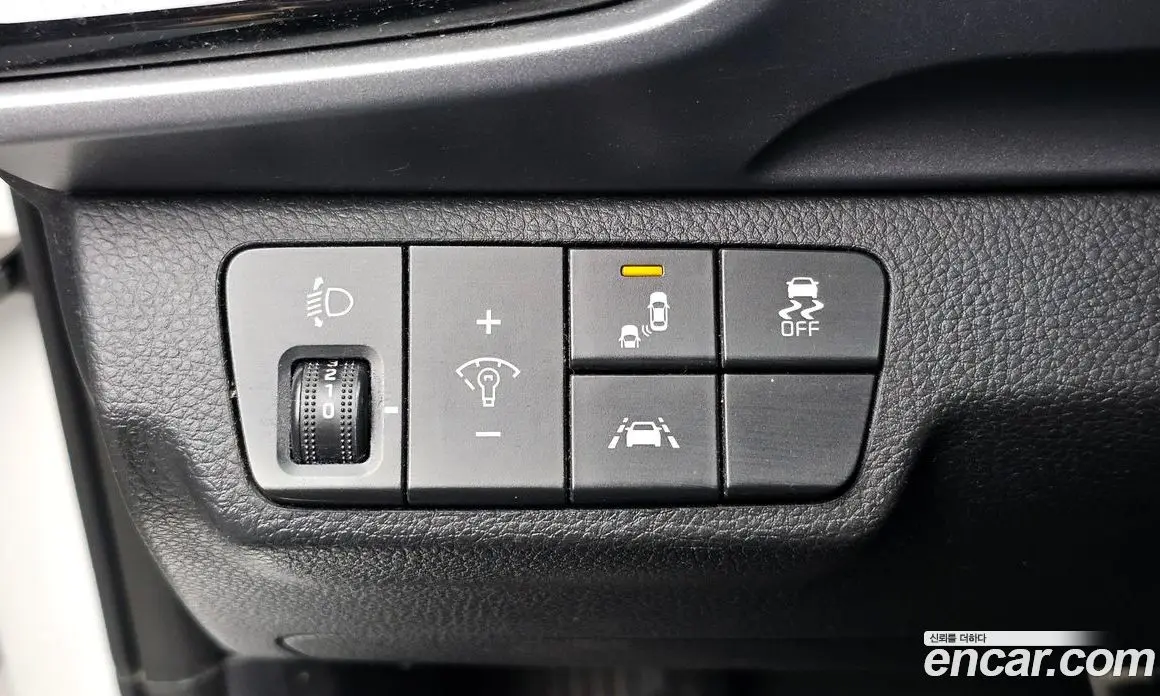 Kia Stonic 2018 1.6 АКПП, фото 16