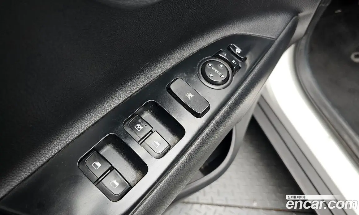 Kia Stonic 2018 1.6 АКПП, фото 19