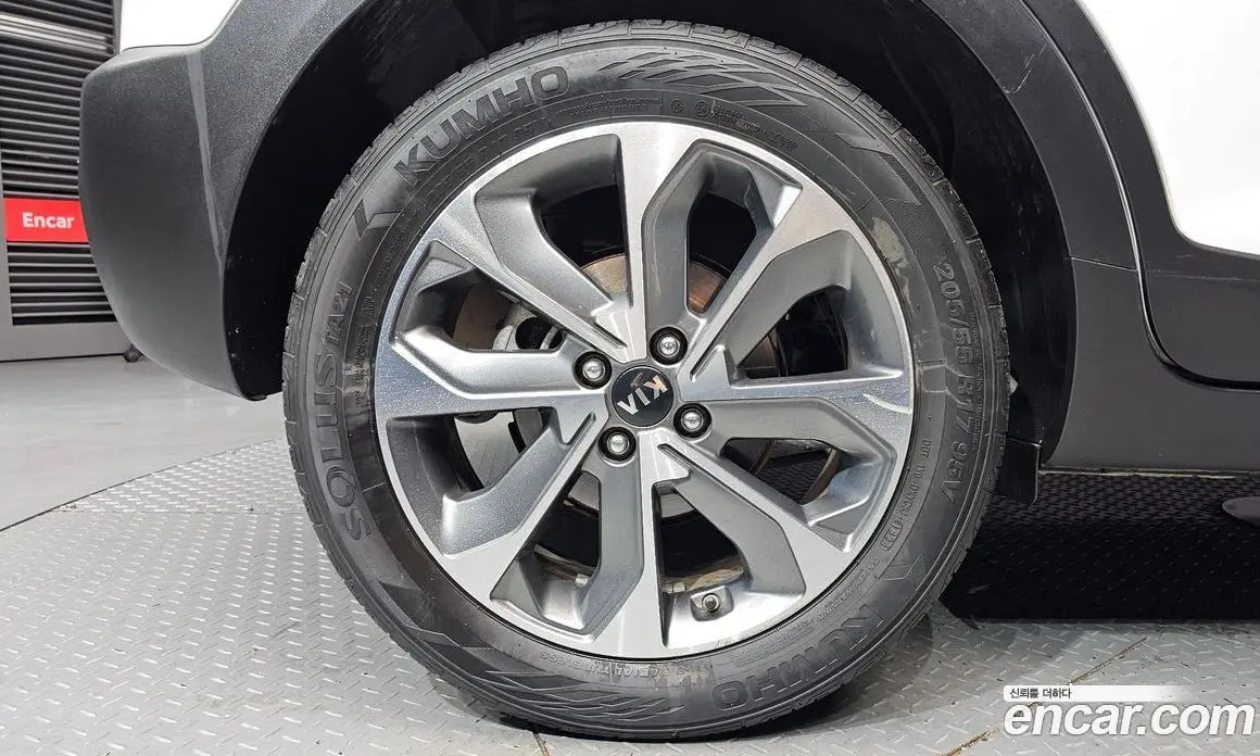 Kia Stonic 2018 1.6 АКПП, фото 5