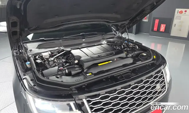 Land Rover Range Rover 2018 4.4 АКПП, миниатюра 6 Land Rover Range Rover 2018 4.4 АКПП, миниатюра 6