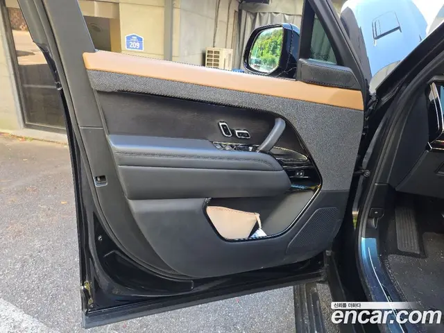 Land Rover Range Rover Sport 2024 3.0 АКПП, миниатюра 10