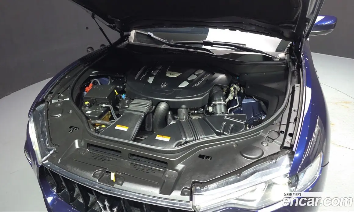 Maserati Levante 2018 3.0 АКПП, фото 6 Maserati Levante 2018 3.0 АКПП, фото 6