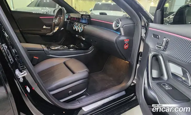 Mercedes-Benz A-Class 2026 2.0 АКПП, миниатюра 12