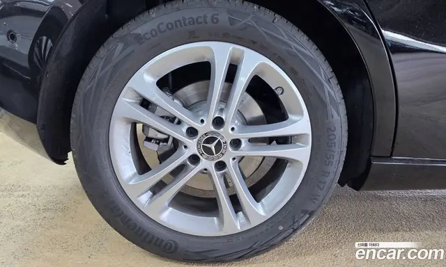 Mercedes-Benz A-Class 2026 2.0 АКПП, миниатюра 5