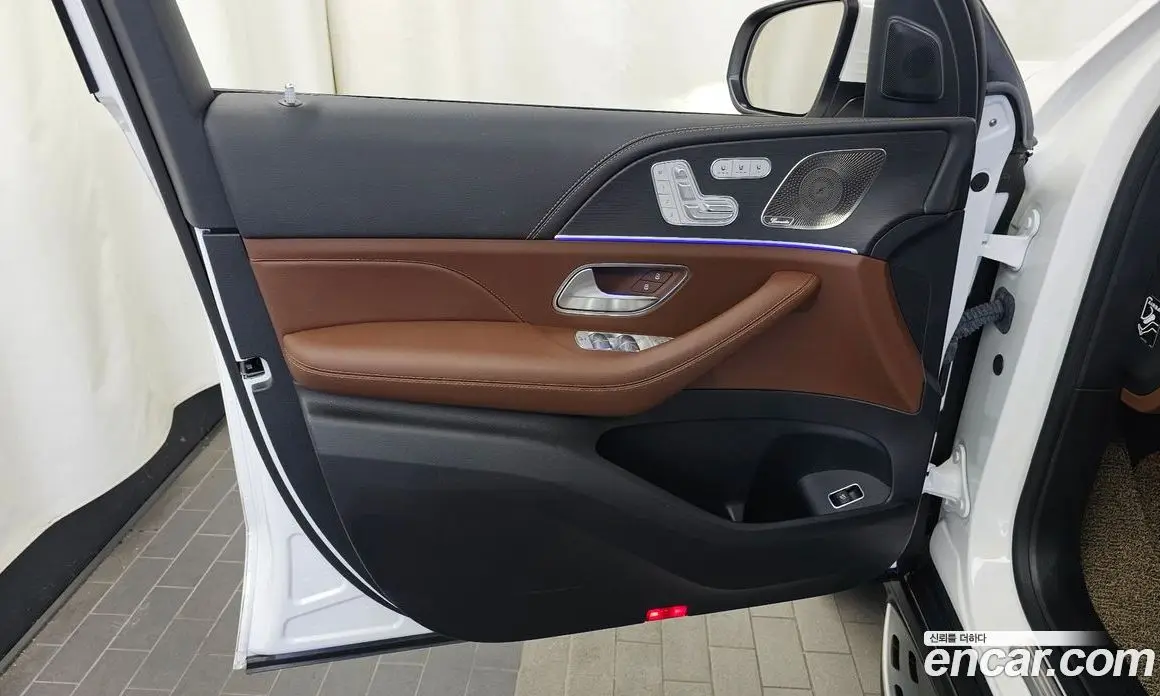 Mercedes-Benz GLS-Class 2024 4.0 АКПП, фото 14