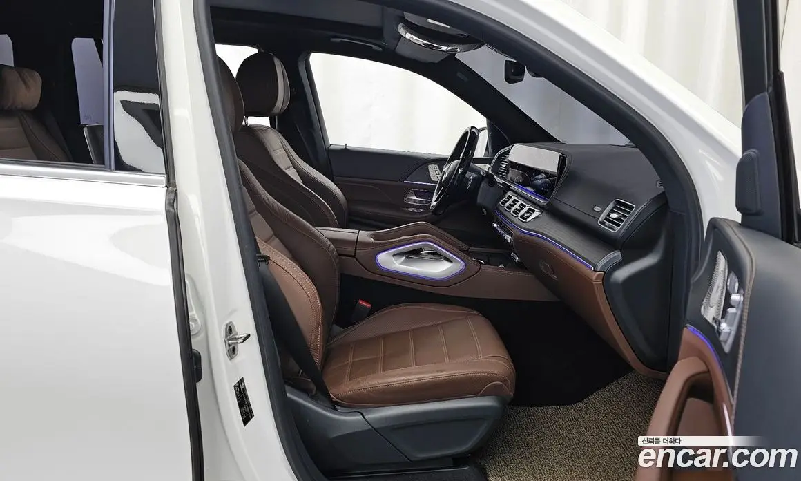 Mercedes-Benz GLS-Class 2024 4.0 АКПП, фото 17